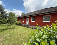 Bungalow mit idyllischem Grundstück