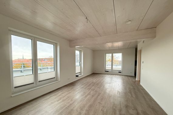 3-Raum Dachgeschoss-Wohnung mit Dachterrasse im Zentrum Von Bad Doberan