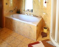 Hauptbadezimmer
