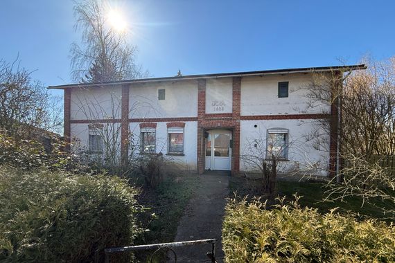 Wunderschönes Grundstück mit Altbestand