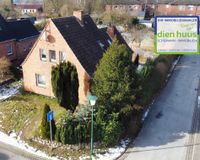 Einfamilienhaus mit weitläufigem Grundstück