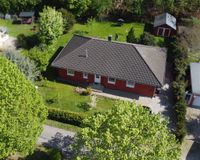 Bungalow mit idyllischem Grundstück