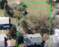 Grundstück mit Altbestand